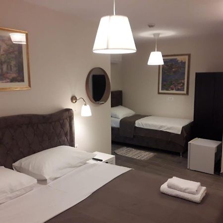 Hotel Portofino - Free Parking Mostar Esterno foto
