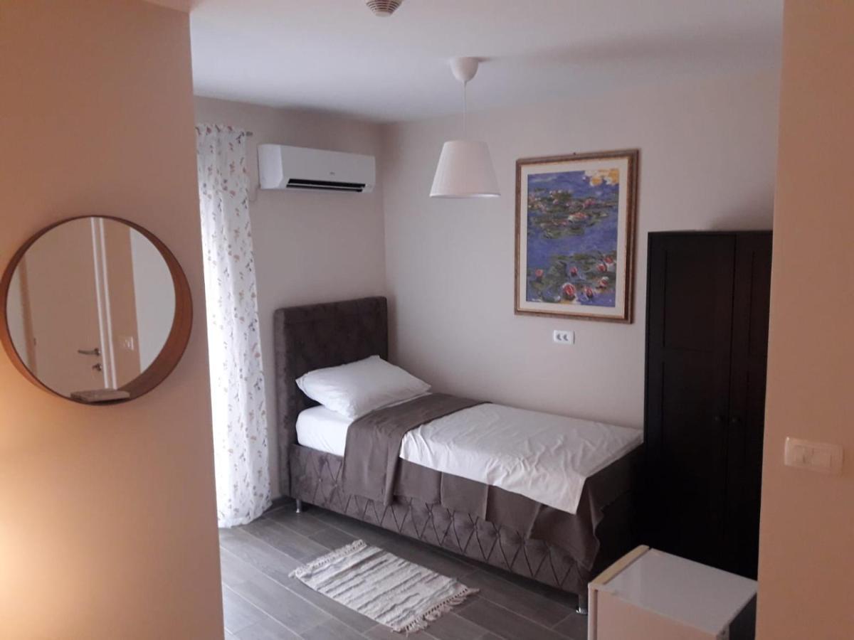 Hotel Portofino - Free Parking Mostar Esterno foto